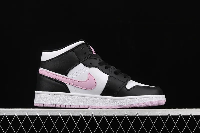 All categories Air Jordan Jordan series basketball shoes Air Jordan 1 Mid Air Jordan 1 Mid GS AJ1 Joe 1 China Pink White Panda 555112-103
